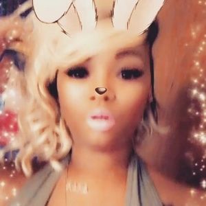 Meet your Posher, Lala